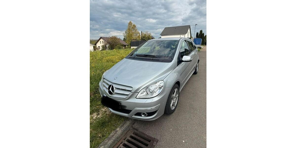 Mercedes-Benz B 180 161.000 km 5.300 &euro; Hattenhofen 73110