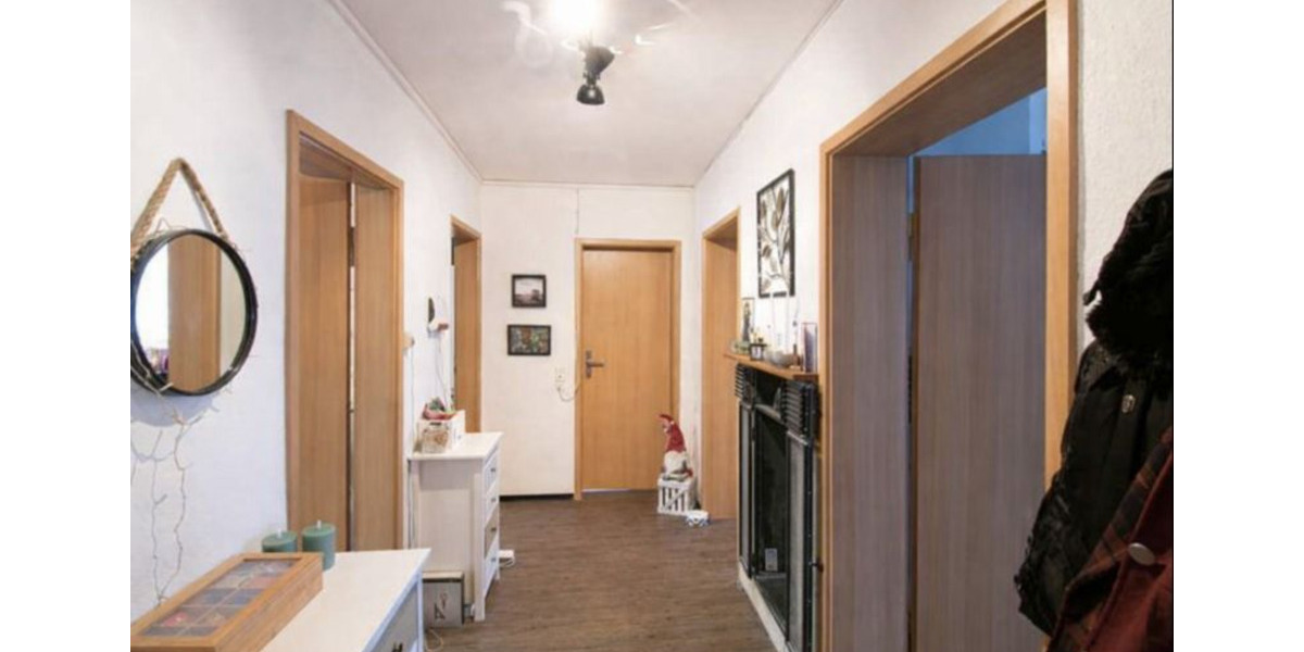 Dachgeschoßwohnung Möglingen - 3 Zimmer, 70 m&sup2;, 1.000&euro; | Angebot:25512990