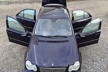 Mercedes-Benz C 200 165.742 km 4.990 &euro; Böblingen 71032