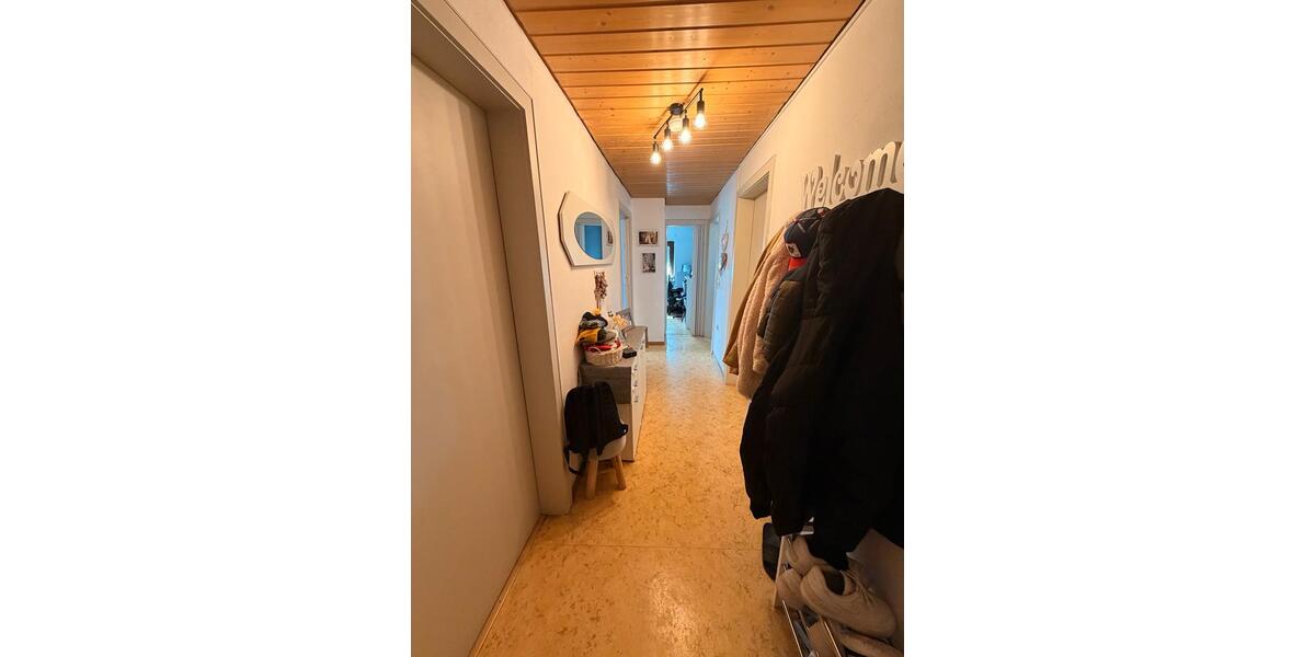 Dachgeschoßwohnung Stuttgart Birkach - 3 Zimmer, 60 m&sup2;, 900&euro; | Angebot:25986896