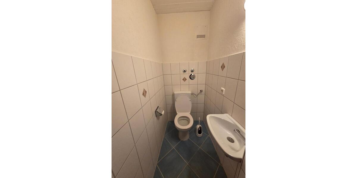Etagenwohnung Böblingen - 3.5 Zimmer, 85 m&sup2;, 325.000&euro; | Angebot:26640422