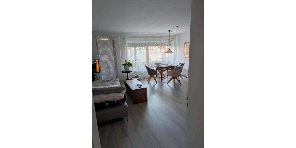 Erdgeschoßwohnung Sachsenheim - 3 Zimmer, 78 m&sup2;, 255.000&euro; | Angebot:26024339