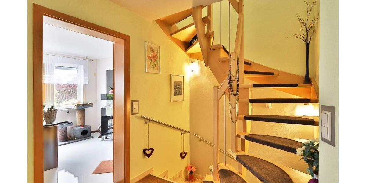 Reihenmittelhaus Aichtal-Neuenhaus Neuenhaus - 4 Zimmer, 103 m&sup2;, 450.000&euro; | Angebot:25836205