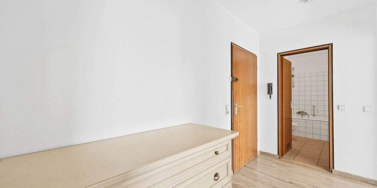 Etagenwohnung Stuttgart Nord - 2 Zimmer, 55 m&sup2;, 300.000&euro; | Angebot:25681507