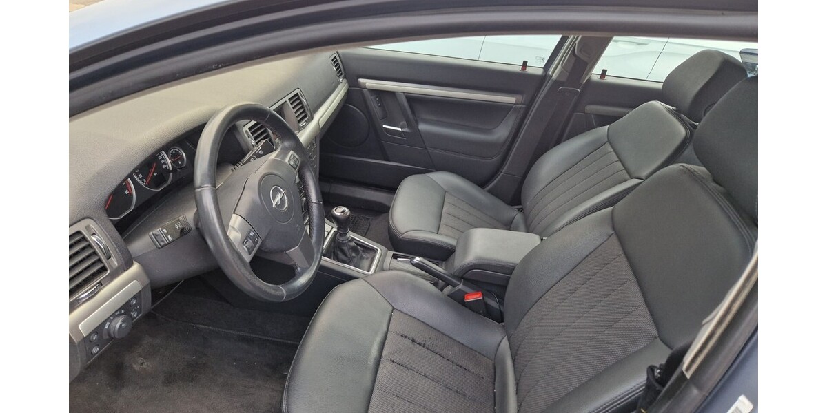 Opel Vectra C 245.000 km 1.100 &euro; Stuttgart 70173