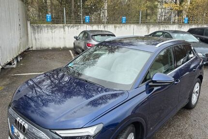 Audi Q4 e-tron 20.600 km 39.999 &euro; Stuttgart 70327