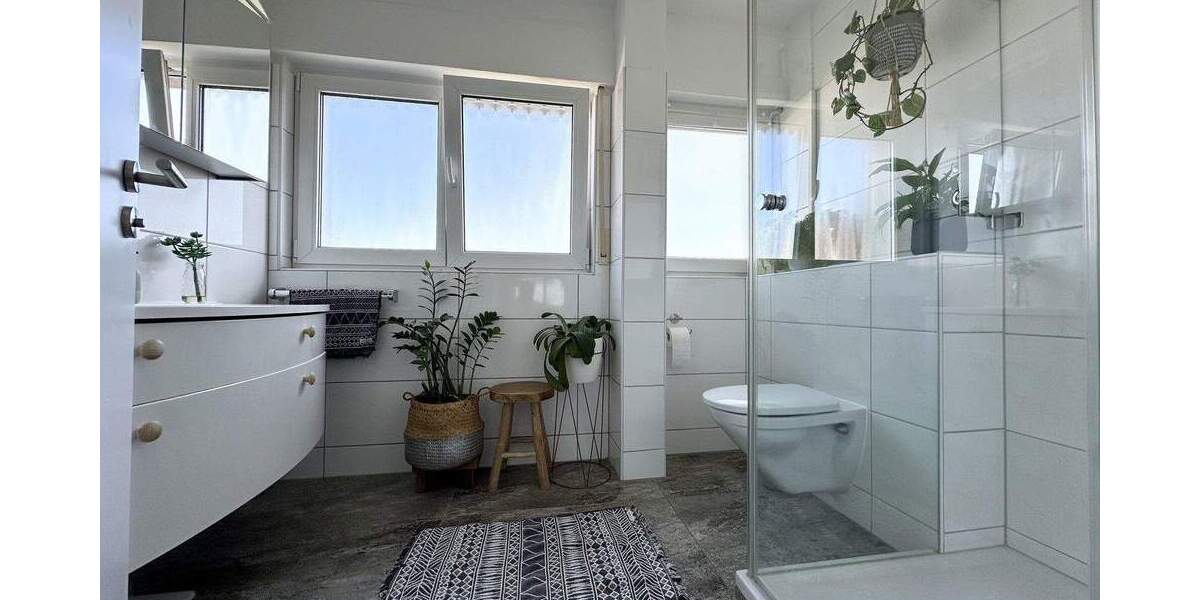 Etagenwohnung Freiberg Beihingen - 4 Zimmer, 101 m&sup2;, 430.000&euro; | Angebot:25784599