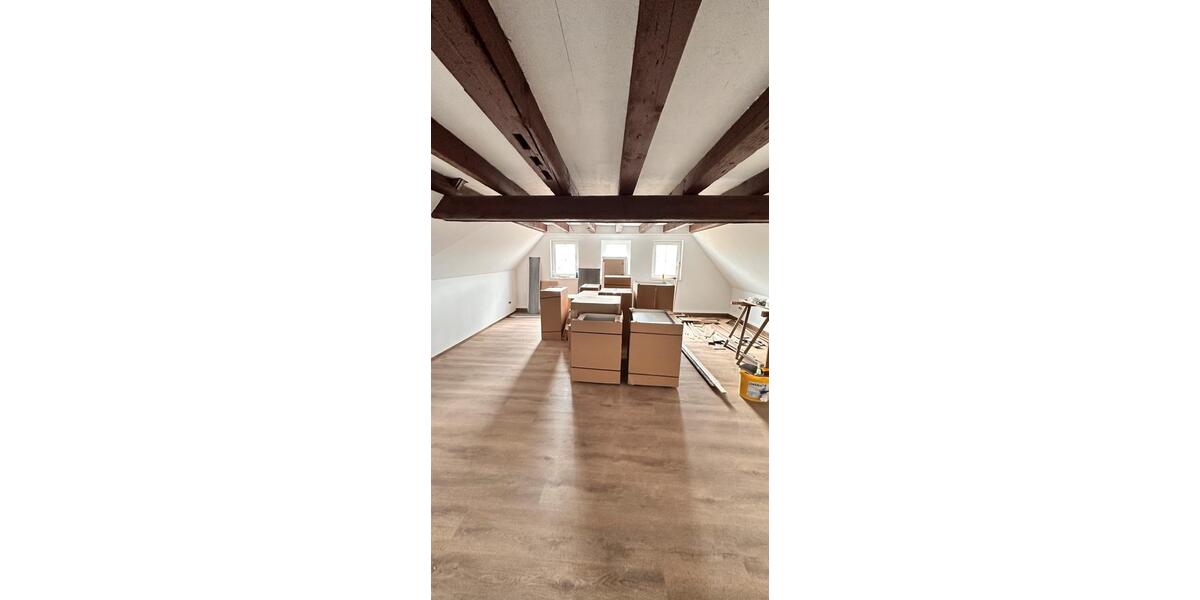 Dachgeschoßwohnung Welzheim - 3 Zimmer, 100 m&sup2;, 730&euro; | Angebot:25994998