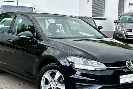 VW Golf 84.000 km 10.590 &euro; Aichtal 72631