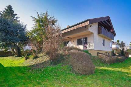 Haus Bönnigheim - 6 Zimmer, 208 m&sup2;, 795.000&euro; | Angebot:25697233