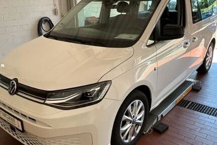 VW Caddy Maxi 87.606 km 24.410 &euro; Zell u.A. 73119