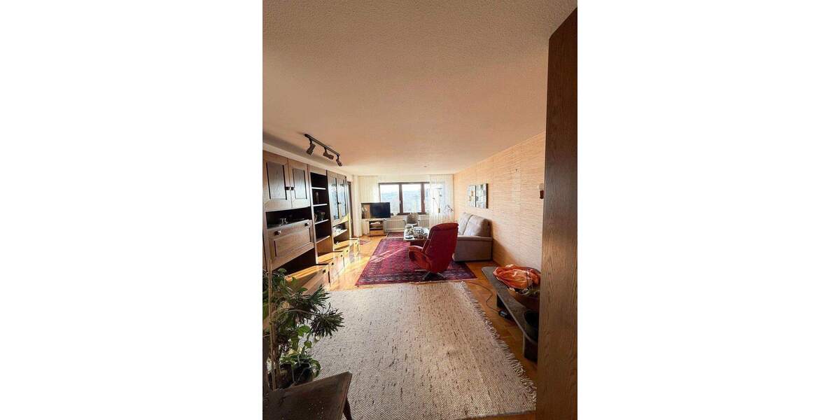 Etagenwohnung Göppingen Stadtgebiet - 4 Zimmer, 91 m&sup2;, 305.000&euro; | Angebot:25716430