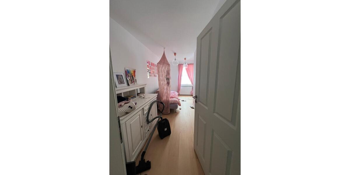 Etagenwohnung Stuttgart Stuttgart-Süd - 3 Zimmer, 73 m&sup2;, 460.000&euro; | Angebot:26614792