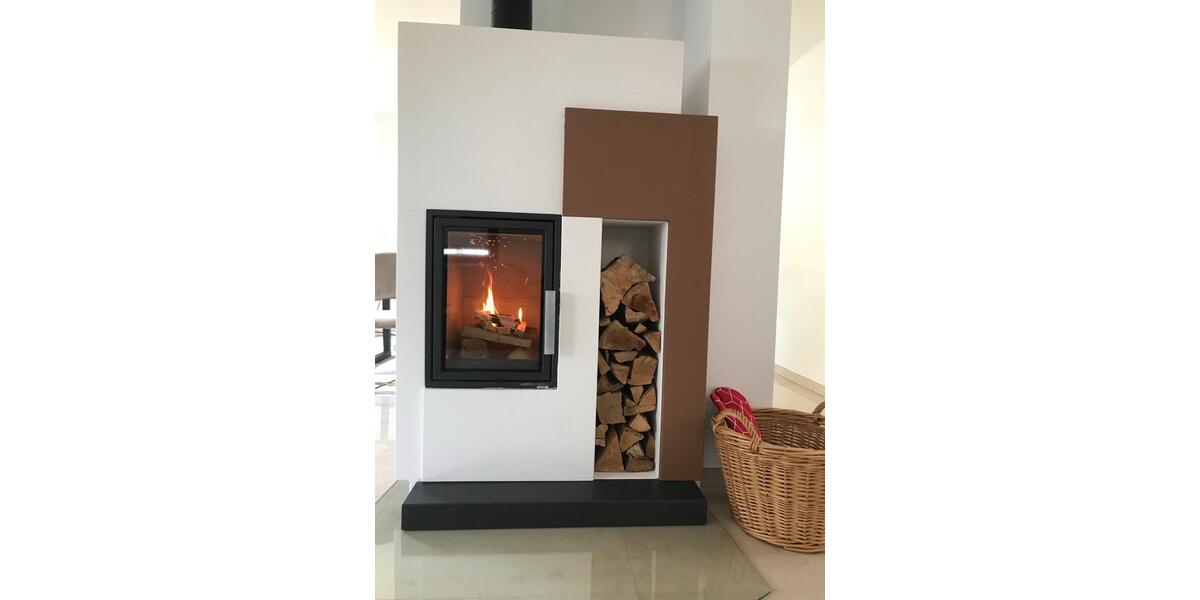 Einfamilienhaus Kornwestheim - 8.5 Zimmer, 204 m&sup2;, 3.900&euro; | Angebot:23257685