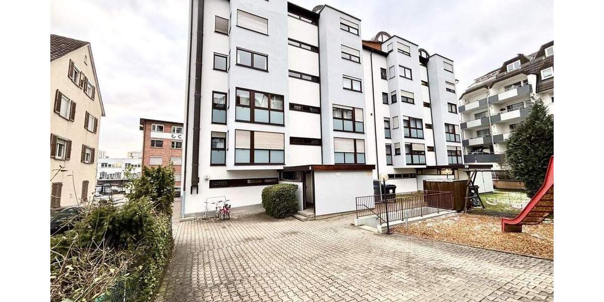 Etagenwohnung Böblingen - 3 Zimmer, 93 m&sup2;, 399.000&euro; | Angebot:25781220