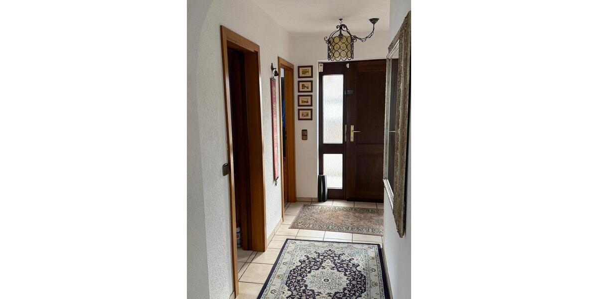 Doppelhaushälfte Sindelfingen Sindelfingen (Stadt) - 6 Zimmer, 240 m&sup2;, 2.650&euro; | Angebot:25975647