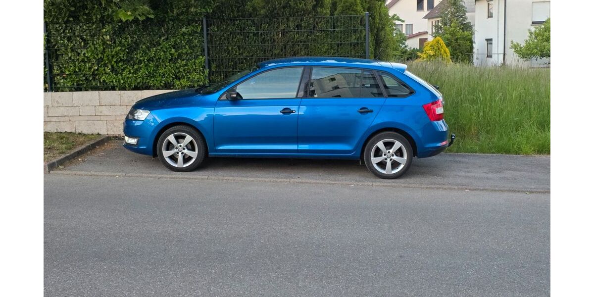 Skoda Rapid 156.000 km 6.300 &euro; Schönaich 71101