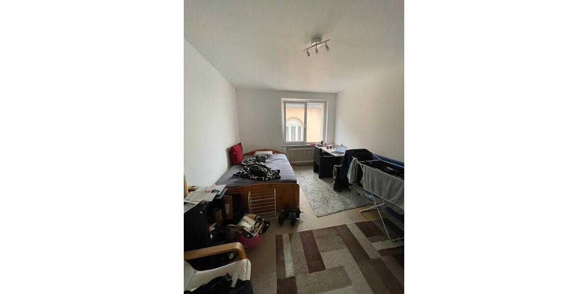 Etagenwohnung Stuttgart Stuttgart-Ost - 1 Zimmer, 33 m&sup2;, 310&euro; | Angebot:25715174