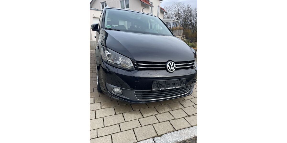 VW Touran 174.000 km 7.000 &euro; Göppingen 73037
