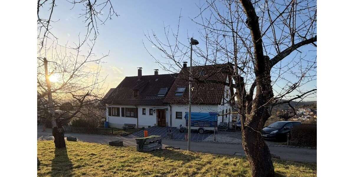 Einfamilienhaus Esslingen am Neckar Hegensberg - 8 Zimmer, 251 m&sup2;, 950.000&euro; | Angebot:26609132