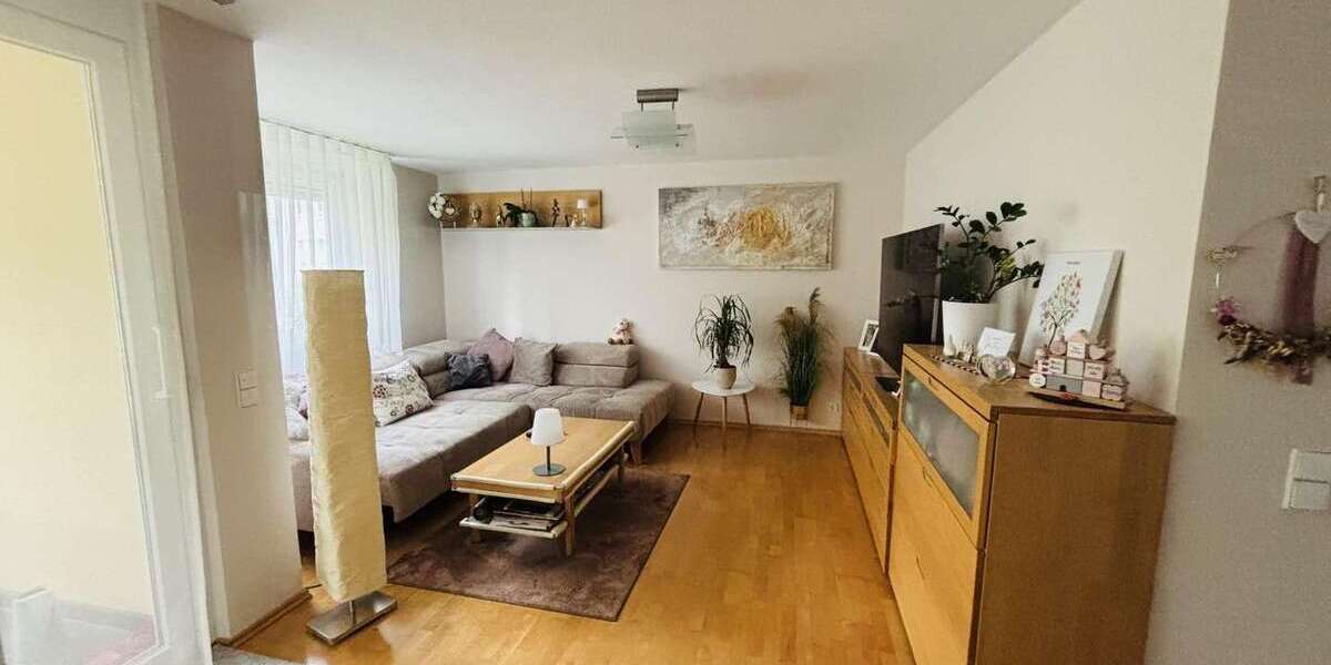 Einfamilienhaus Fellbach Oeffingen - 9 Zimmer, 184 m&sup2;, 749.000&euro; | Angebot:25401041