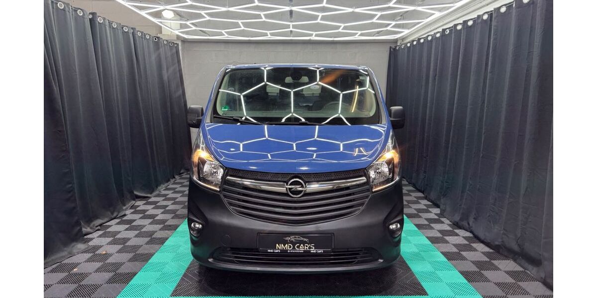 Opel Vivaro 147.000 km 10.797 &euro; Bietigheim-Bissingen 74321