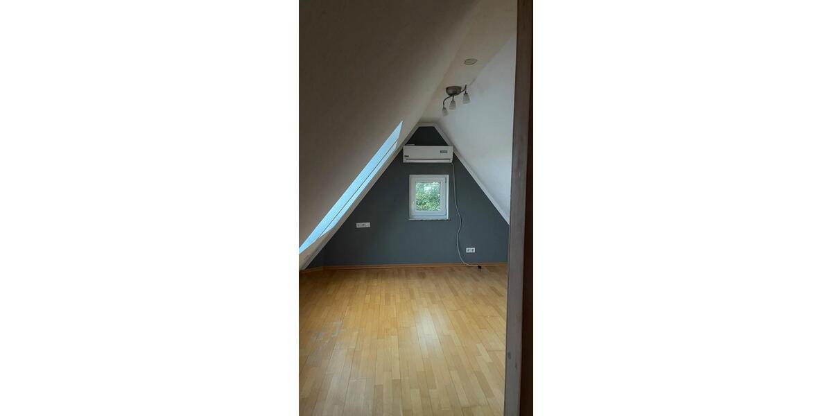 Etagenwohnung Rudersberg - 3 Zimmer, 93 m&sup2;, 1.150&euro; | Angebot:25963178