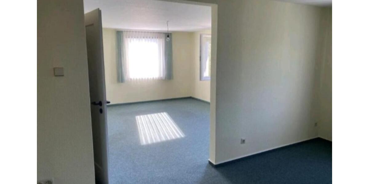 Doppelhaushälfte Backnang - 7 Zimmer, 175 m&sup2;, 349.000&euro; | Angebot:25292981