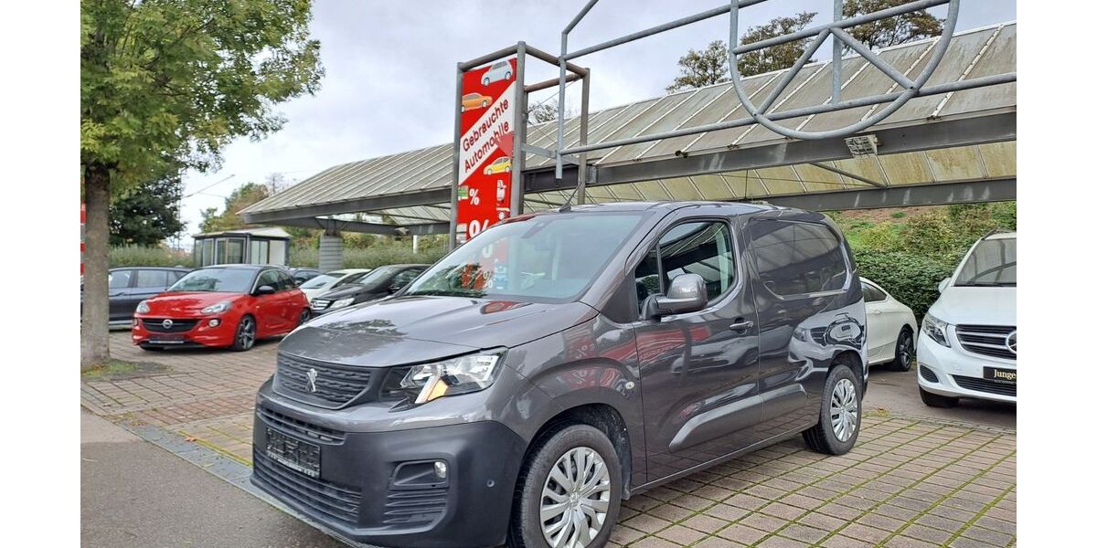 Peugeot Partner 86.000 km 12.450 &euro; Esslingen 73730