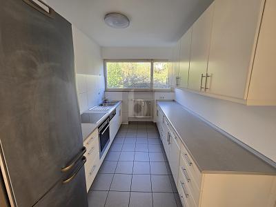 LICHTDURCHFLUTETE WOHNUNG MIT GROßEM BALKON - Etagenwohnung Stuttgart Stuttgart-Ost Ost | Angebot:26102733