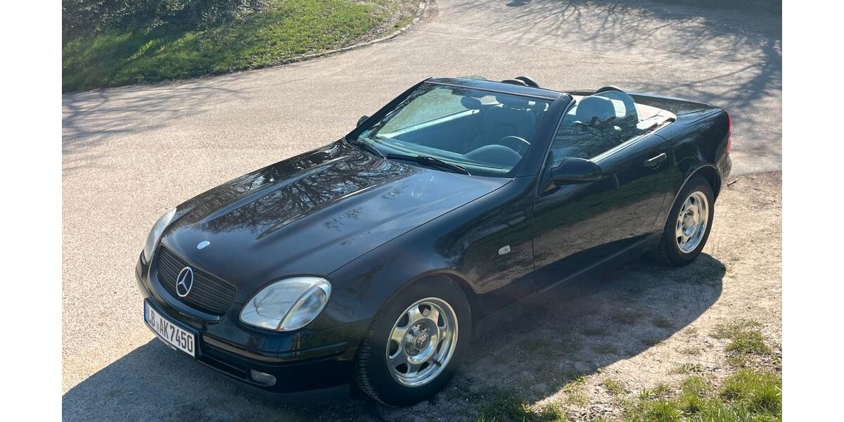 Mercedes-Benz SLK 230 124.000 km 8.880 &euro; Marbach 71672