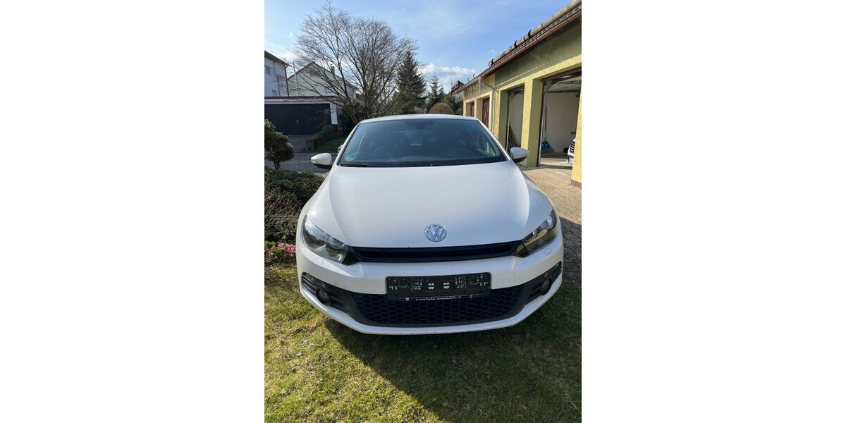 VW Scirocco 204.991 km 5.300 &euro; Kaisersbach 73667