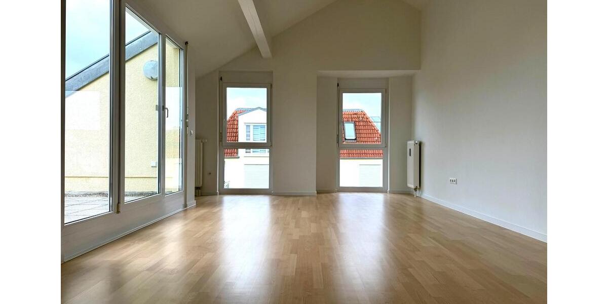 Maisonettenwohnung Ludwigsburg Hoheneck - 2.5 Zimmer, 111 m&sup2;, 1.430&euro; | Angebot:25637933