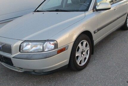 Volvo S80 300.660 km 1.450 &euro; Stuttgart 70597