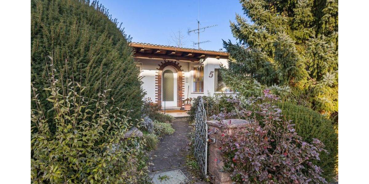 Einfamilienhaus Markgröningen - 6 Zimmer, 148 m&sup2;, 599.000&euro; | Angebot:25986492