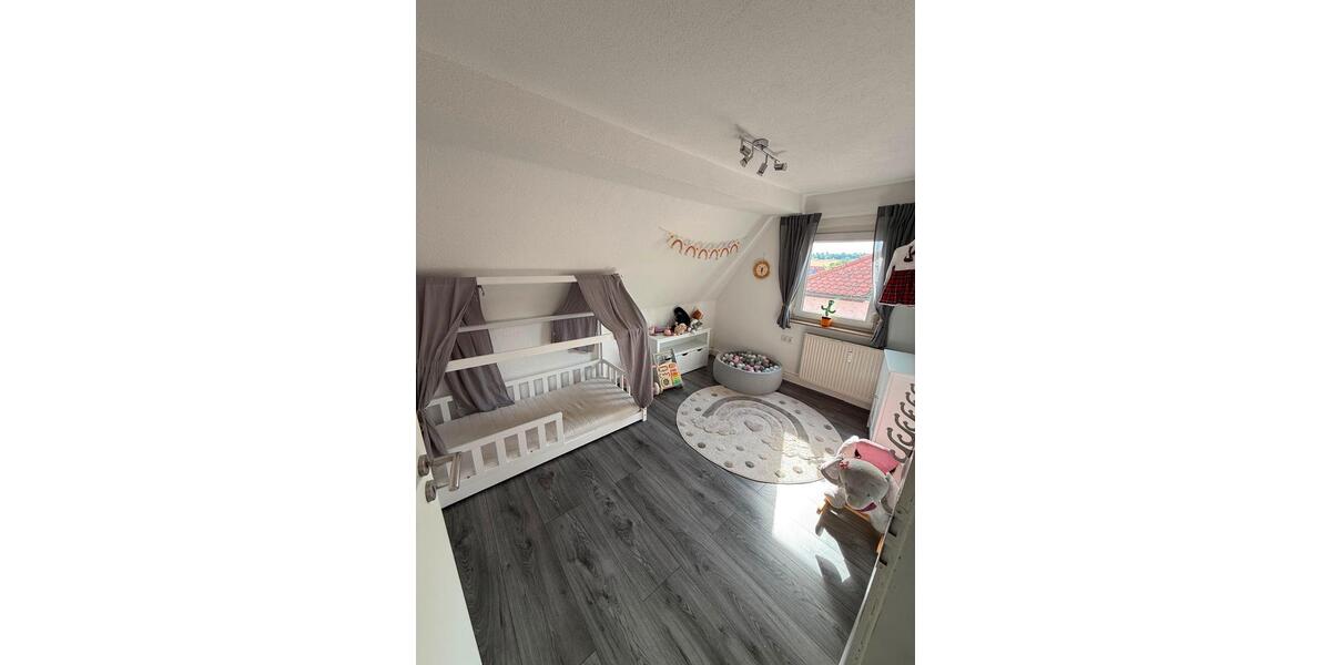 Mehrfamilienhaus, Wohnhaus Marbach am Neckar - 7 Zimmer, 165 m&sup2;, 390.000&euro; | Angebot:27076711