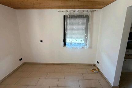 Wohnung Weinstadt - 1 Zimmer, 30 m&sup2;, 500&euro; | Angebot:27609943