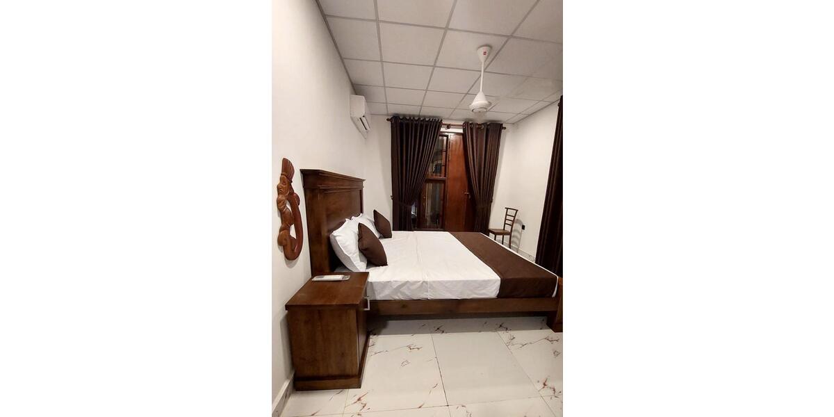 Erdgeschoßwohnung Leonberg - 3 Zimmer, 110 m&sup2;, 35&euro; | Angebot:25919112