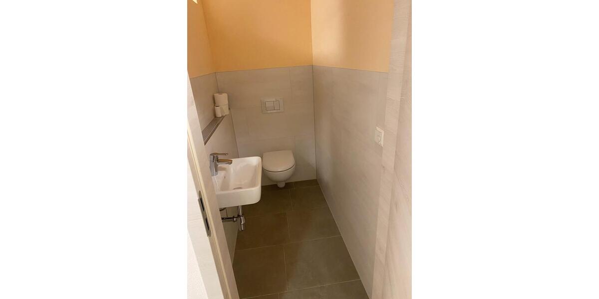Etagenwohnung Lorch - 3.5 Zimmer, 86 m&sup2;, 1.200&euro; | Angebot:26654975