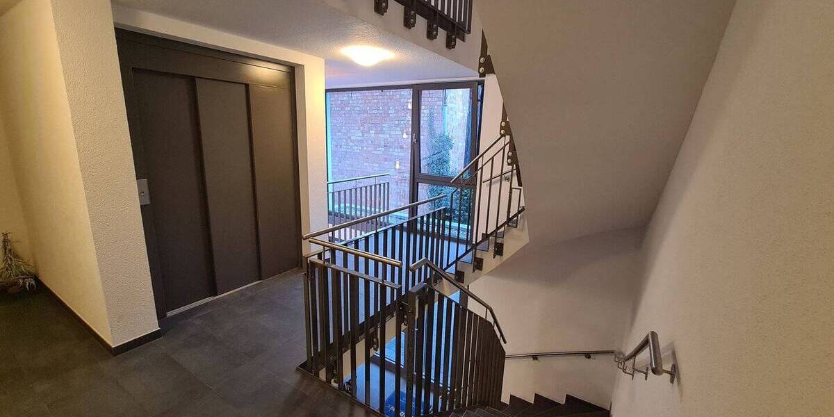 Etagenwohnung Sersheim - 3 Zimmer, 77 m&sup2;, 399.000&euro; | Angebot:25939098