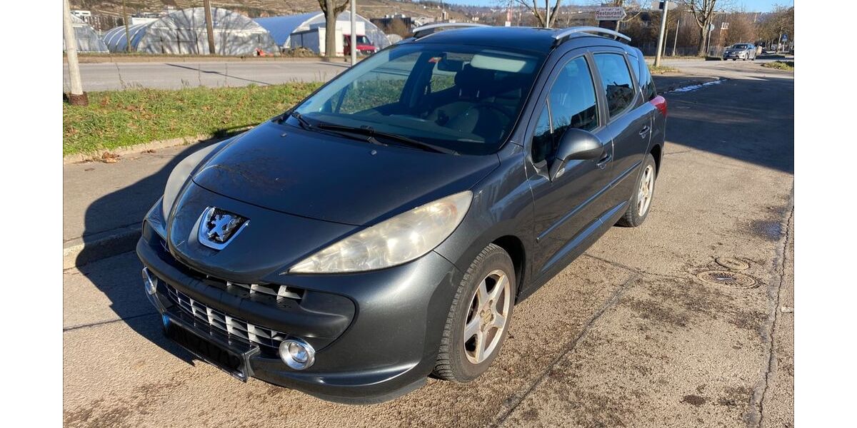 Peugeot 207 168.000 km 2.499 &euro; Esslingen 73734