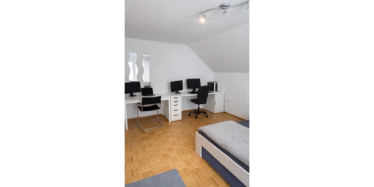 Dachgeschoßwohnung Welzheim - 5 Zimmer, 99 m&sup2;, 980&euro; | Angebot:25226778