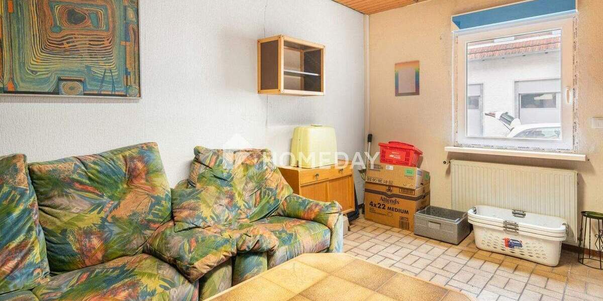 Reihenmittelhaus Löwenstein - 6 Zimmer, 120 m&sup2;, 319.000&euro; | Angebot:25702902