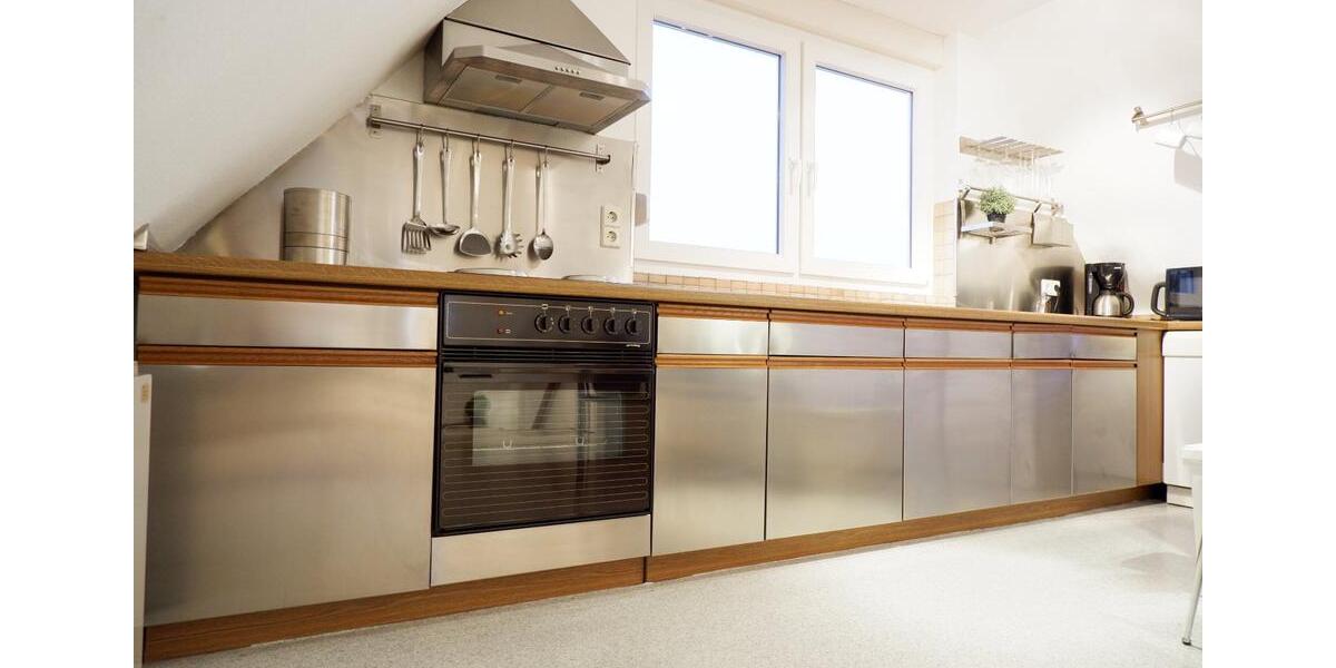 Dachgeschoßwohnung Stuttgart Neuwirtshaus - 1.5 Zimmer, 42 m&sup2;, 810&euro; | Angebot:25942973