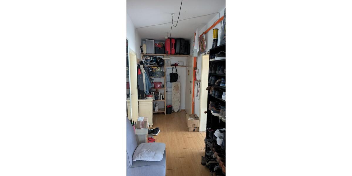 Etagenwohnung Stuttgart Lehen - 18 Zimmer, 80 m&sup2;, 500&euro; | Angebot:27606016