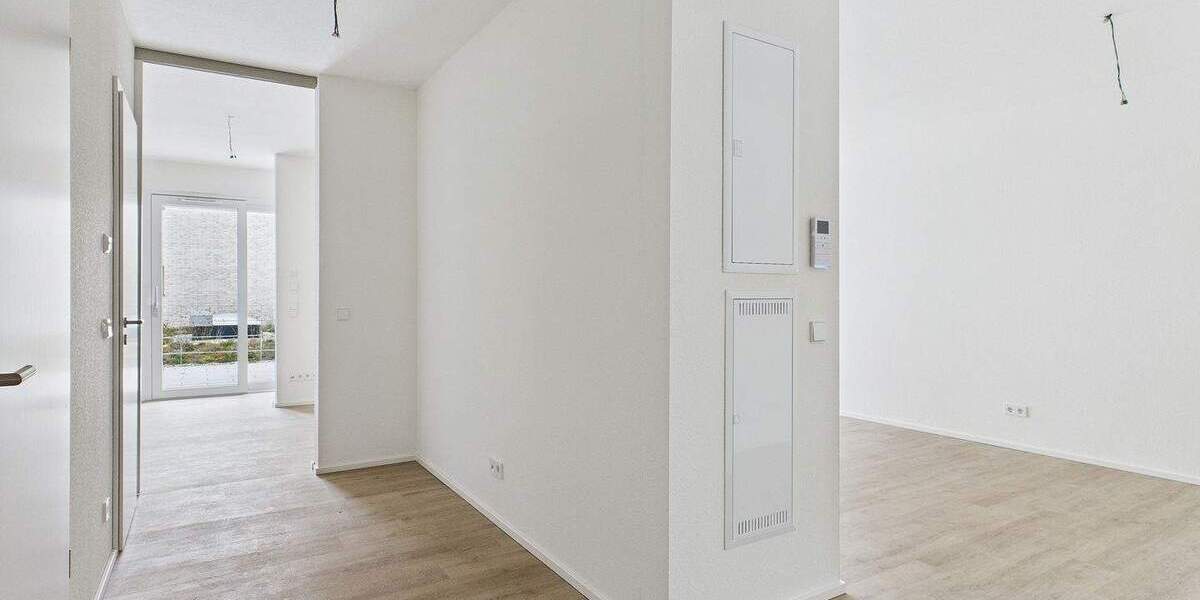 Etagenwohnung Sindelfingen Ost - 2 Zimmer, 67 m&sup2;, 1.350&euro; | Angebot:25671739