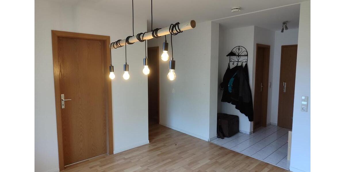 Etagenwohnung Göppingen Faurndau - 2.5 Zimmer, 66 m&sup2;, 1.200&euro; | Angebot:26522912