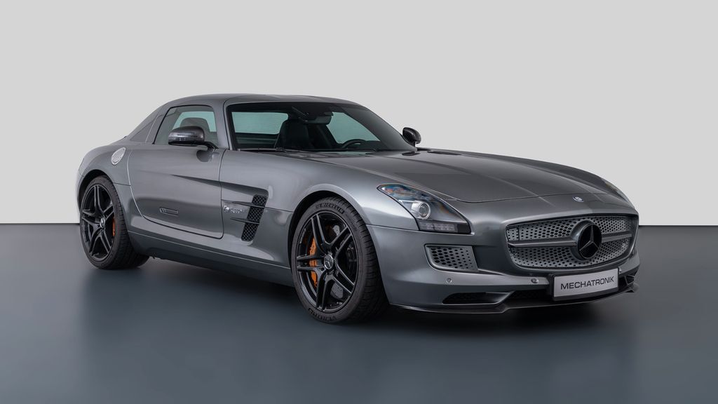 Mercedes-Benz SLS AMG 14.060 km 1.785.000 &euro; Pleidelsheim 74385