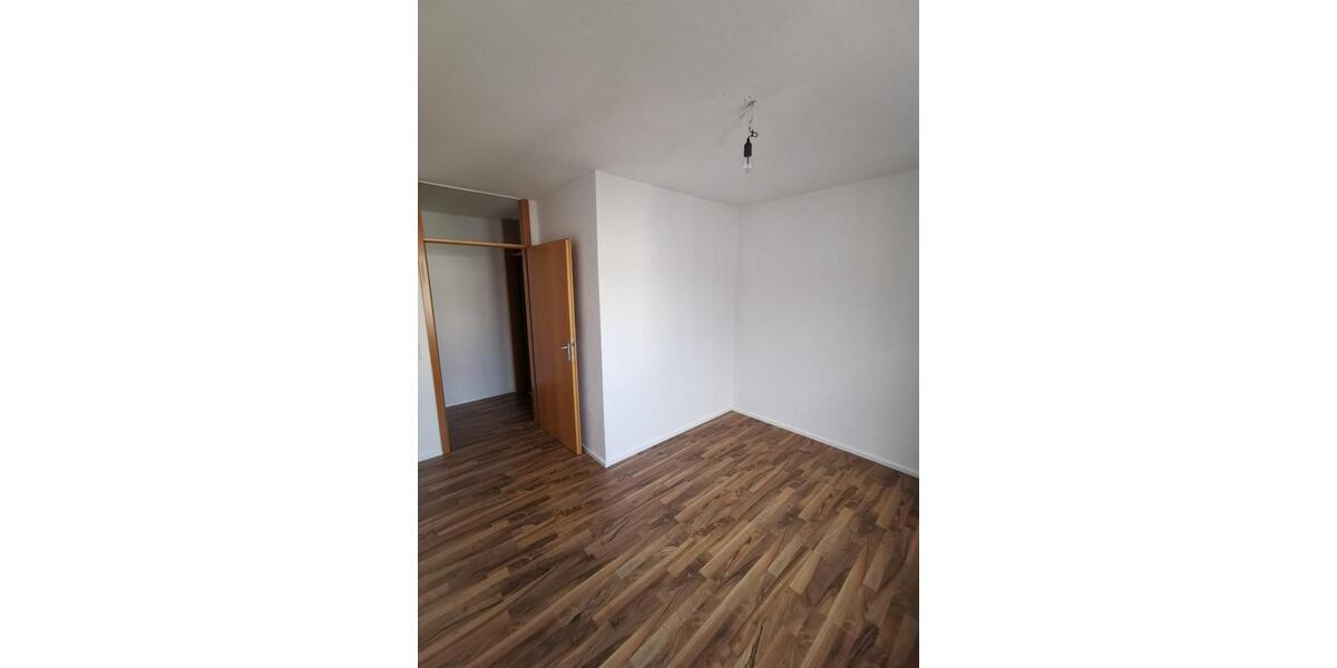 Etagenwohnung Stuttgart Birkach - 3 Zimmer, 78 m&sup2;, 1.200&euro; | Angebot:25638394