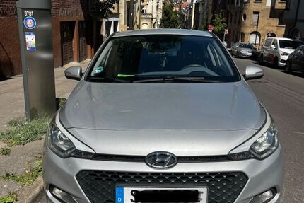Hyundai i20 96.325 km 7.500 &euro; Stuttgart 70197